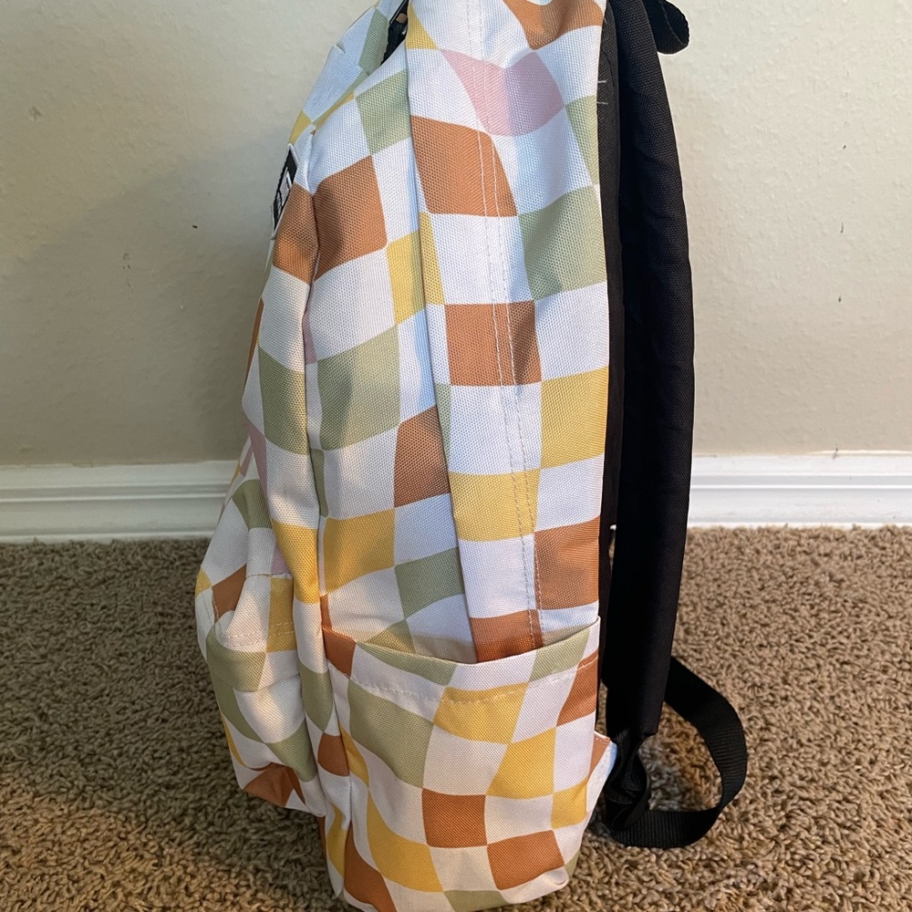 Vans Backpack + Matching Lunch Bag; Color: Ochre - Picture 5 of 10